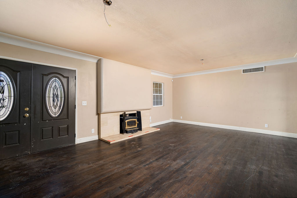 1727 Locust Ravine Stockdale Real Estate Group